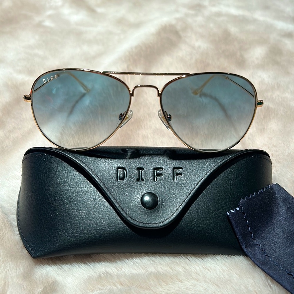 DIFF Cruz Aviator Sunglasses